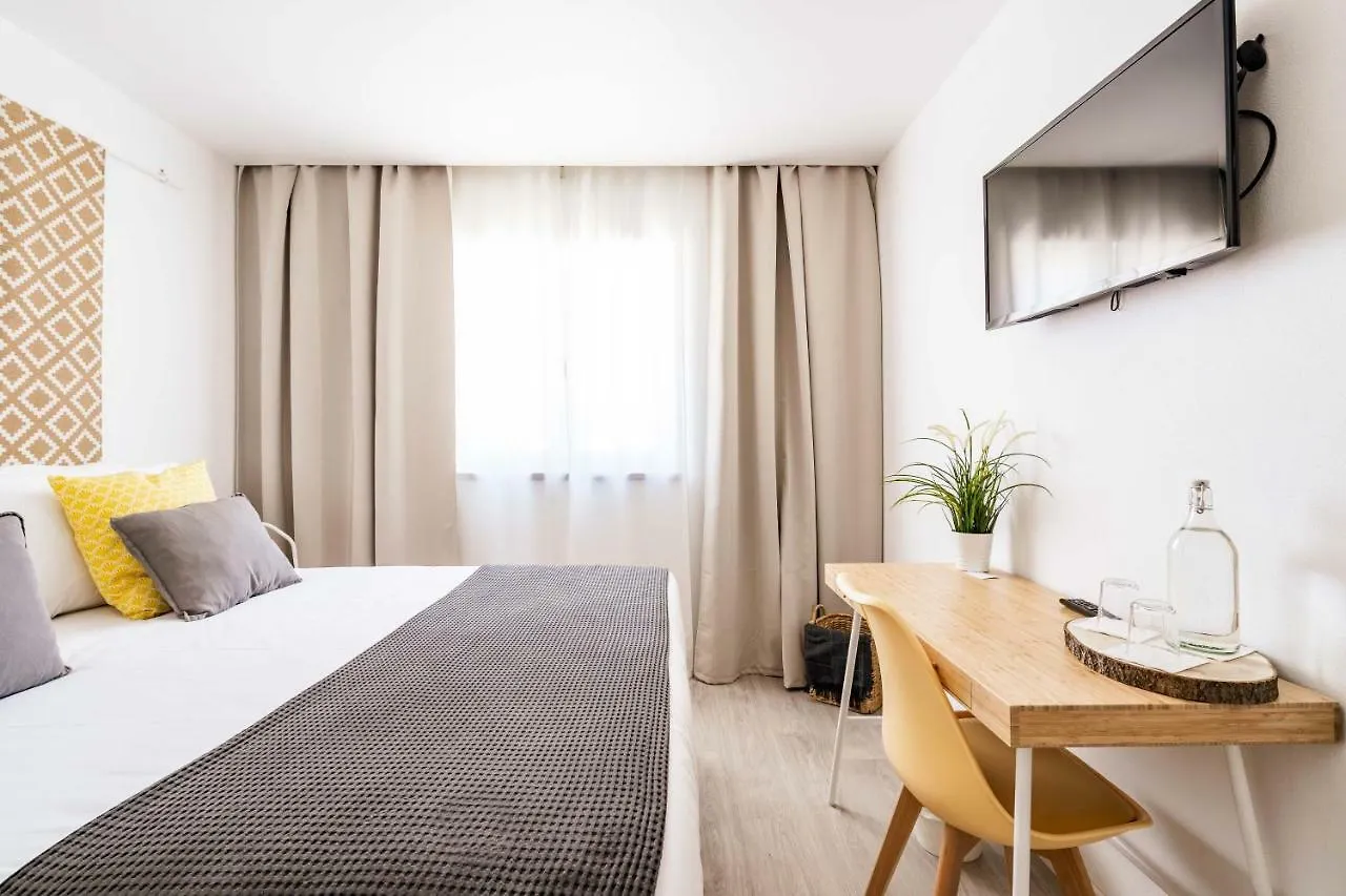 Wavesensations - Sagres Surf House Vandrehjem